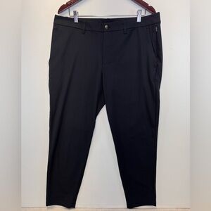 Lululemon mens black classic fit Commission pants size 36 warpstreme stretch